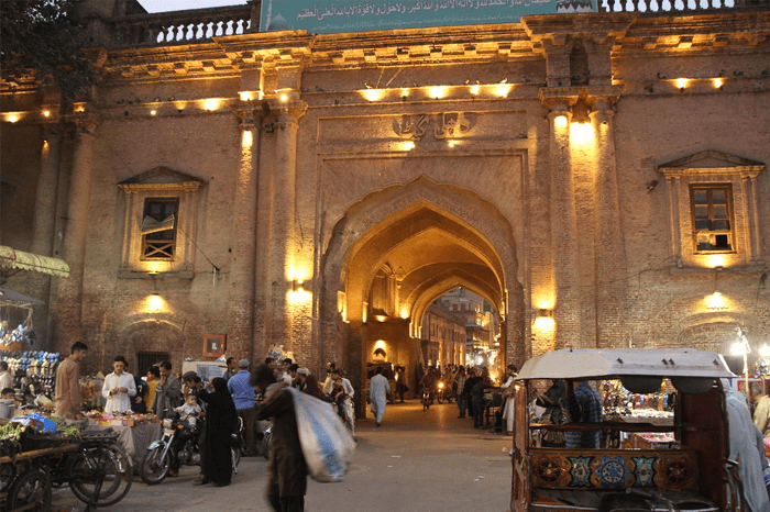 Delhi Gate Market in Lahore